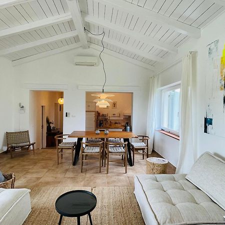 Luxury Villa In Istria - 9,000 Sqm Private Estate With Pool & Sauna, 15 Min To Sea, Near Fazana, 3 Bedrooms Juršići Extérieur photo