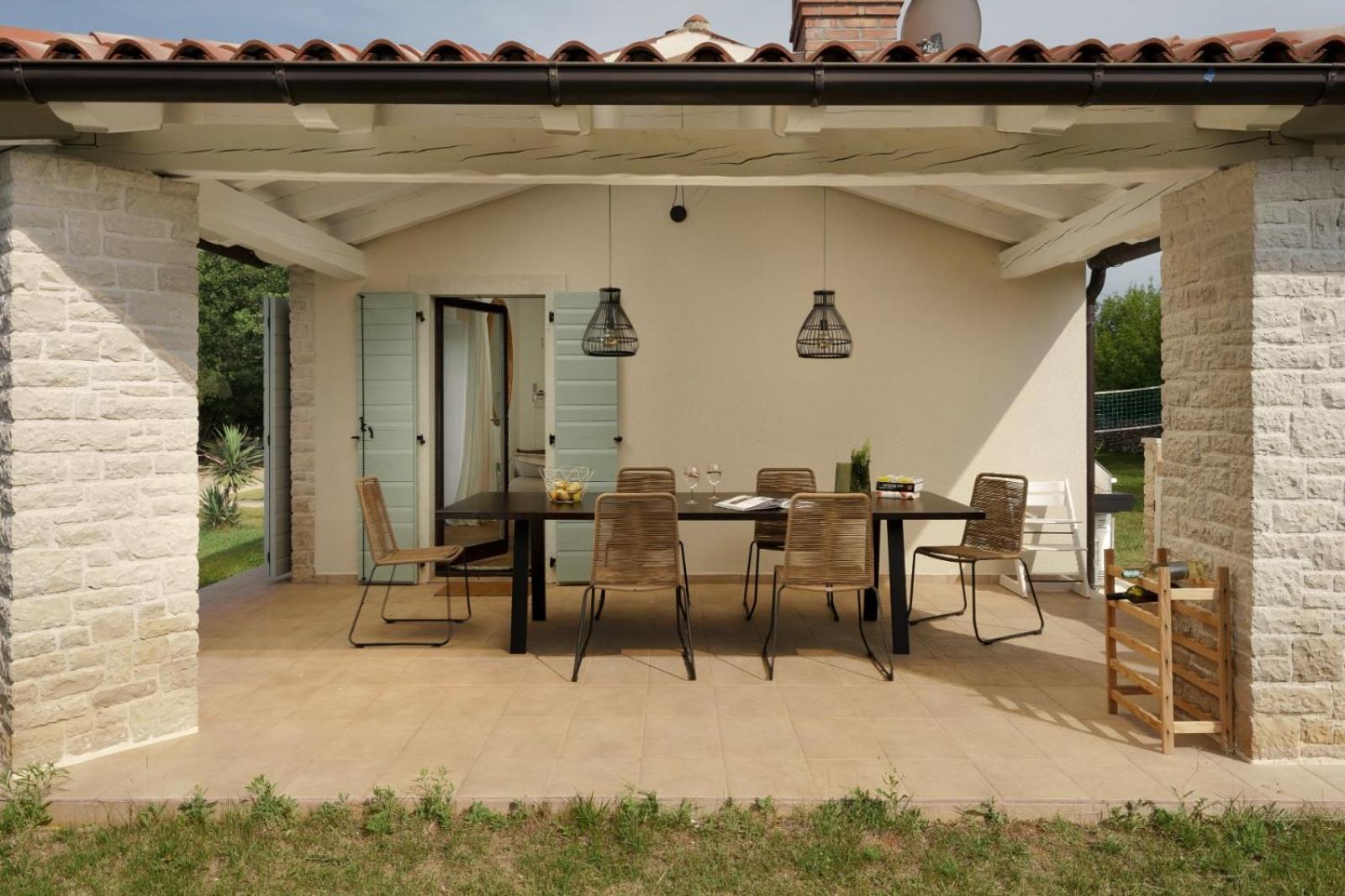 Luxury Villa In Istria - 9,000 Sqm Private Estate With Pool & Sauna, 15 Min To Sea, Near Fazana, 3 Bedrooms Juršići Extérieur photo